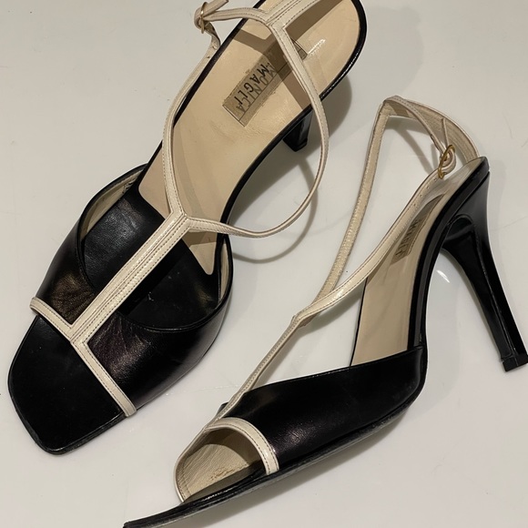 Bruno Magli Vintage Sandals - Picture 1 of 3
